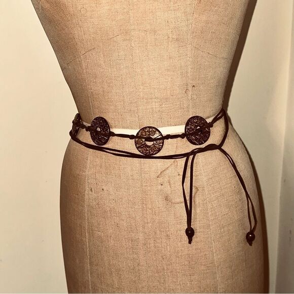 Southwestern Boho Brown Leather Wrap Belt with Decorative Coconut Shell Accents - Picture 4 of 13